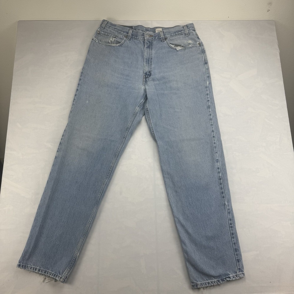 Vintage 90s Levi's 550 Relaxed Fit Jeans Men's 38x34 Light Wash